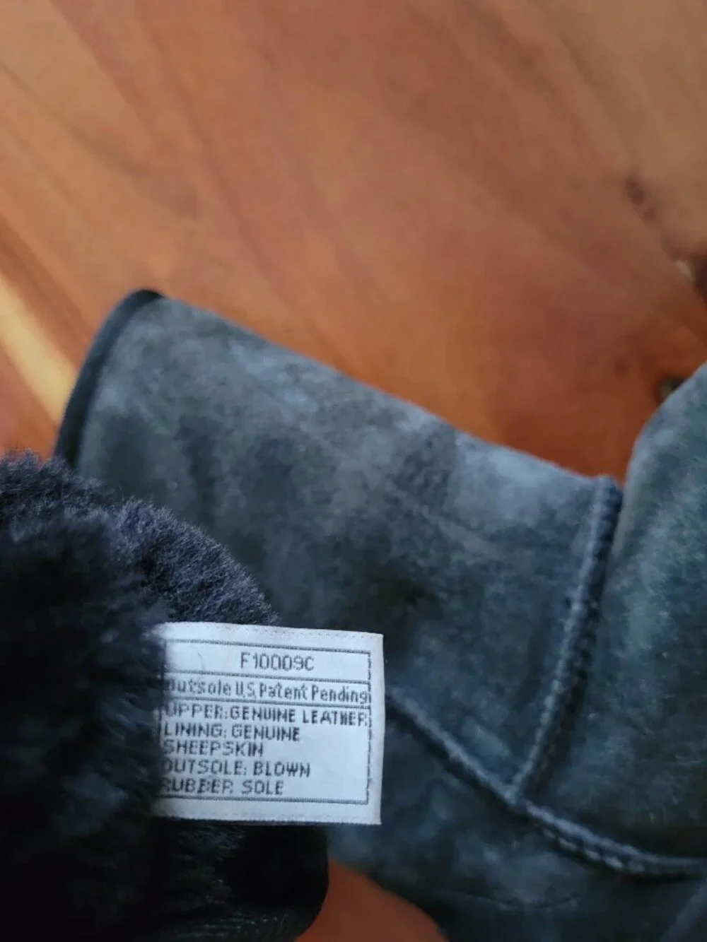 Ugg Australia Classic Black Suede Leather Sheepskin Boots US 3